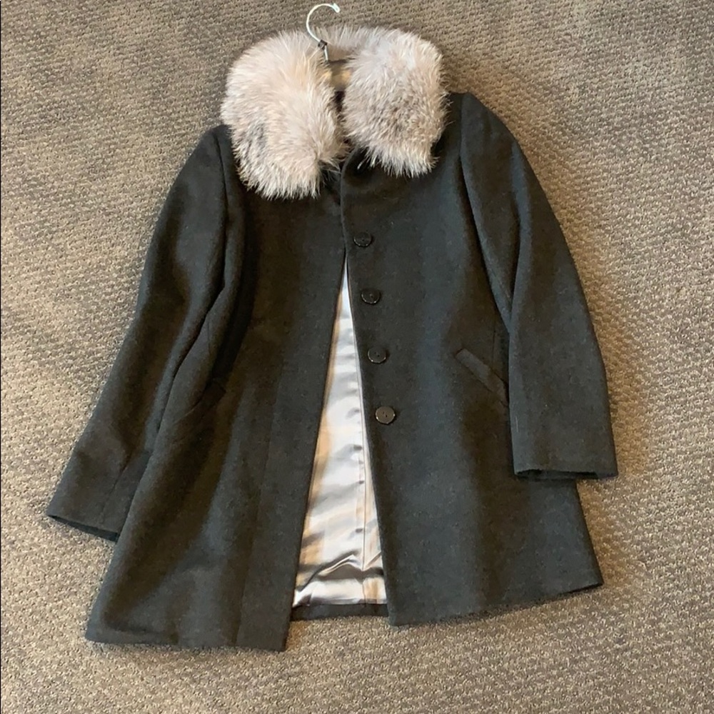 Wool coat with Natural Fox Trim